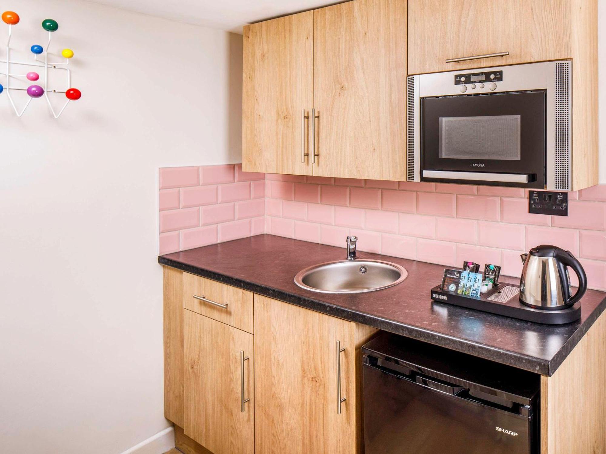 Hotel ibis Styles Bornemouth Extérieur photo